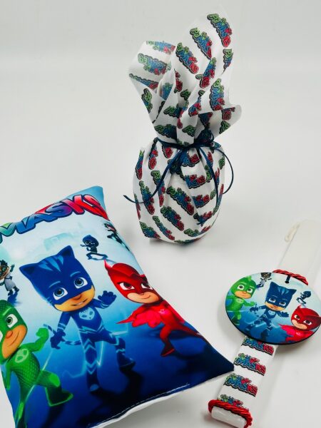 EASTER 24005 Πασχαλινό Σετ Bonjourbebe με Θέμα τους "PjMasks" (Λαμπάδα-Μαξιλάρι-Αυγό)